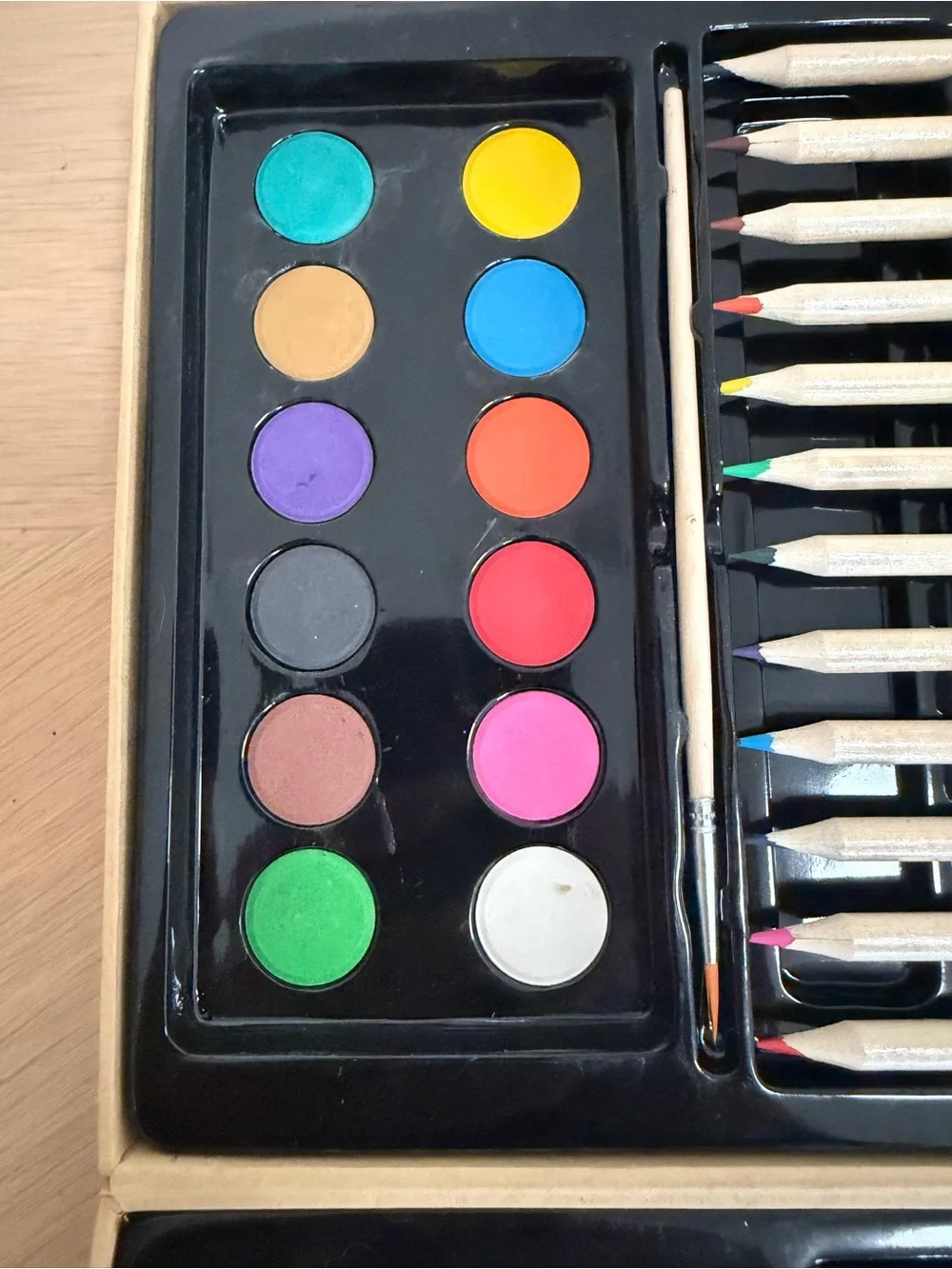 Artist Essentials 48-Piece Art Set - Multicolor